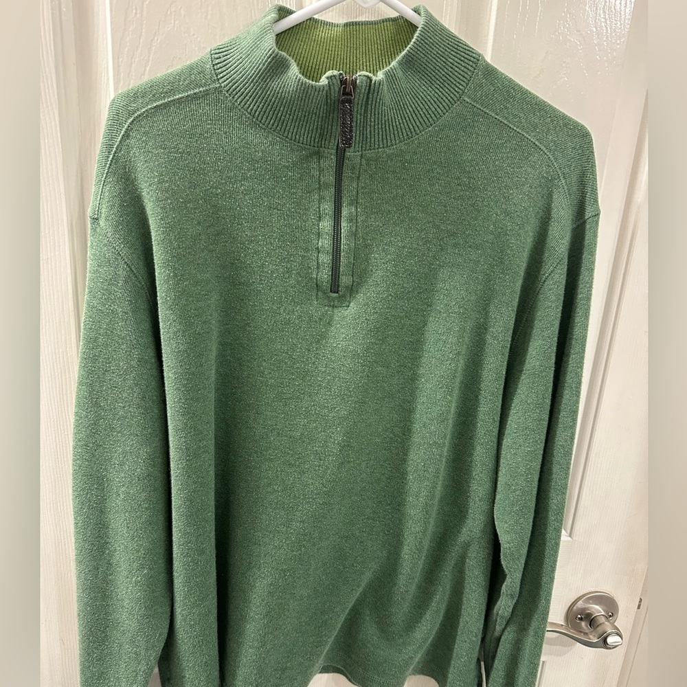 Jos A Bank - Size Large - green pullover sweater